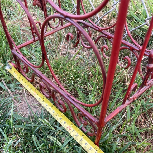 Antique Metal Red 5 Bottle Wine Rack - Picture 7 of 7